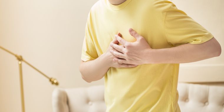 Encías sanas, corazón contento 