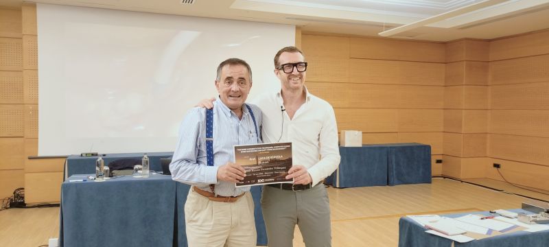 El Dr. Luca de Stavola mostró los secretos de la regeneración ósea y el manejo de tejidos blandos en este curso de IOC Academy [VÍDEO]
