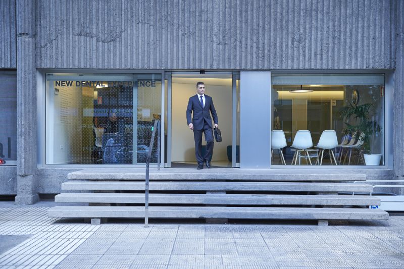 Luis Doreste Silva | IOC Clínica Dental