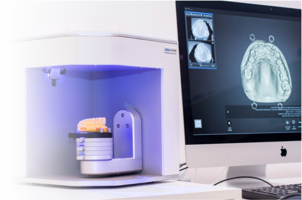 Implantología guiada por ordenador